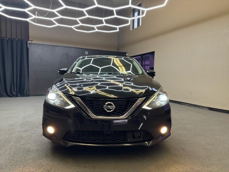 Nissan Sentra SR 4D Sedan 2019