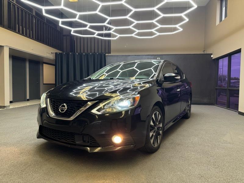 Nissan Sentra SR 4D Sedan 2019