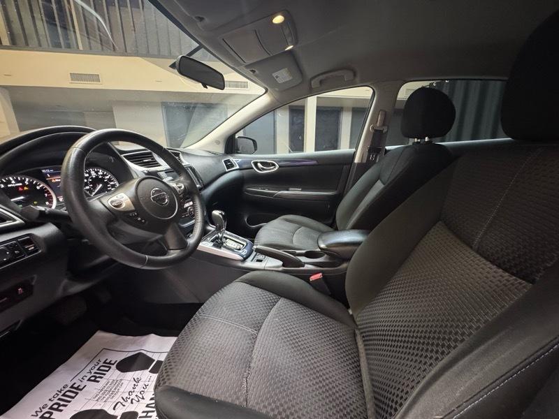 Nissan Sentra SR 4D Sedan 2019