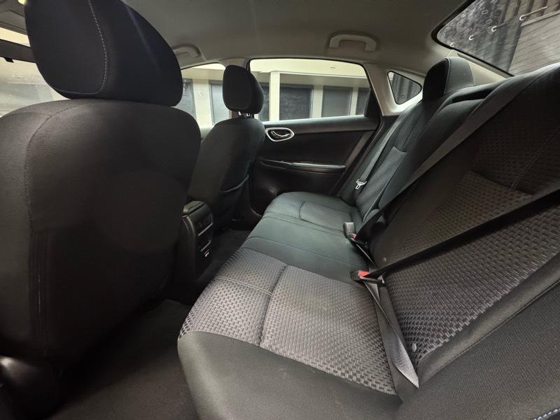 Nissan Sentra SR 4D Sedan 2019
