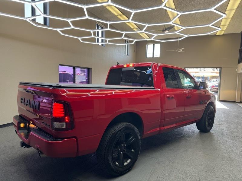 RAM 1500 Night 4x4 Quad Cab 6'4" Box 2018