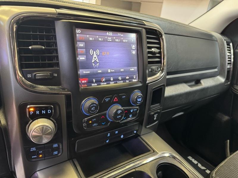 RAM 1500 Night 4x4 Quad Cab 6'4" Box 2018