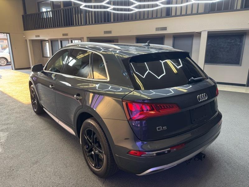 Audi Q5 2.0T Premium quattro 2019
