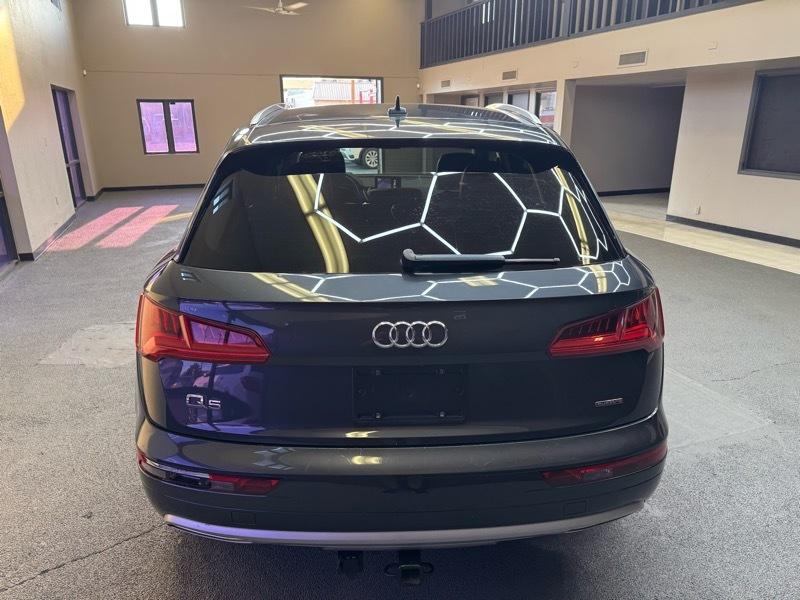 Audi Q5 2.0T Premium quattro 2019