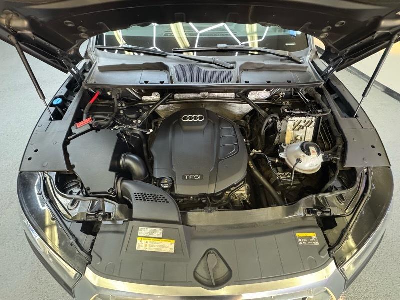 Audi Q5 2.0T Premium quattro 2019
