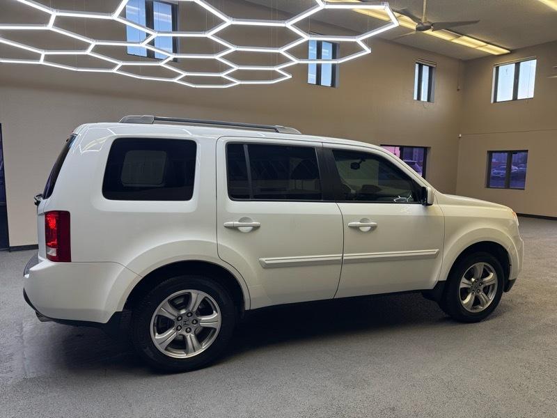 Honda Pilot EX-L 2WD 5-Spd AT with Navigation 2012