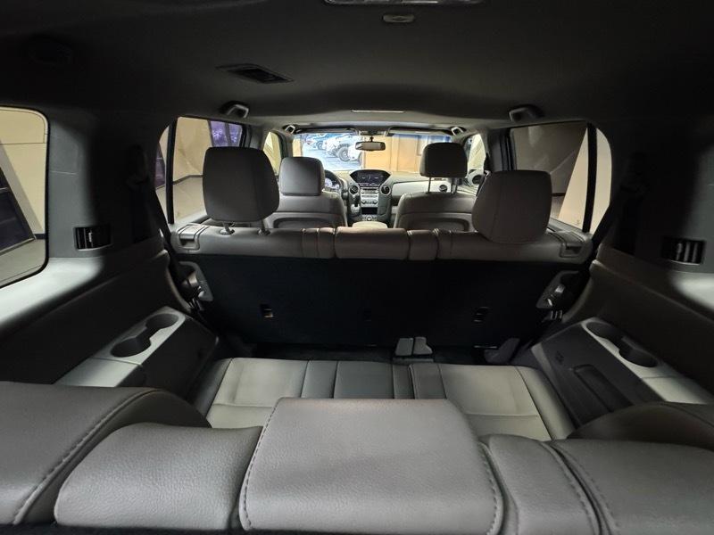 Honda Pilot EX-L 2WD 5-Spd AT with Navigation 2012