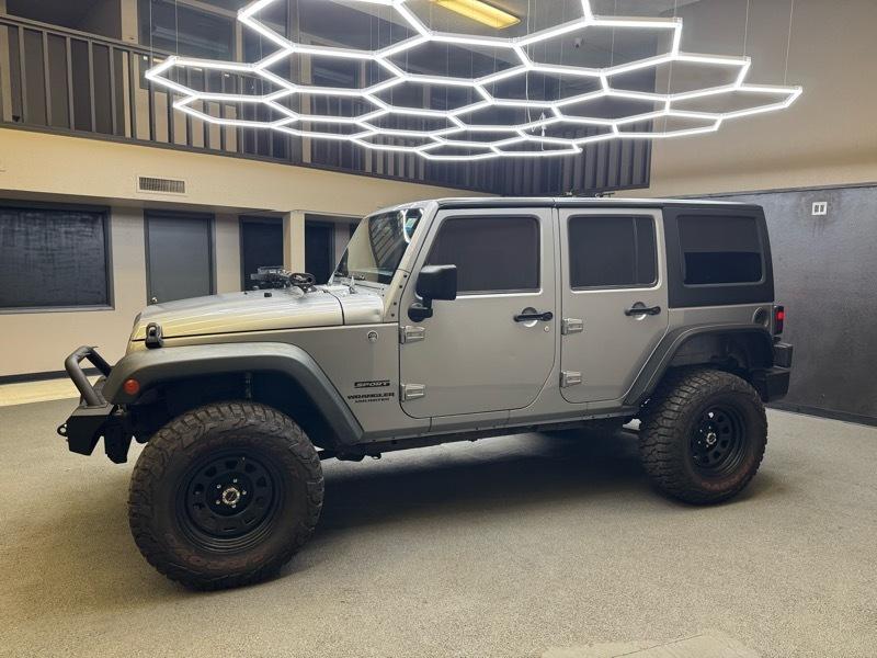 Jeep Wrangler Unlimited Sport 4WD 2013
