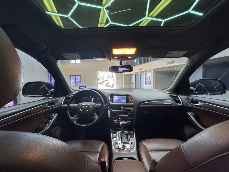 Audi Q5 2.0T Premium quattro 2017
