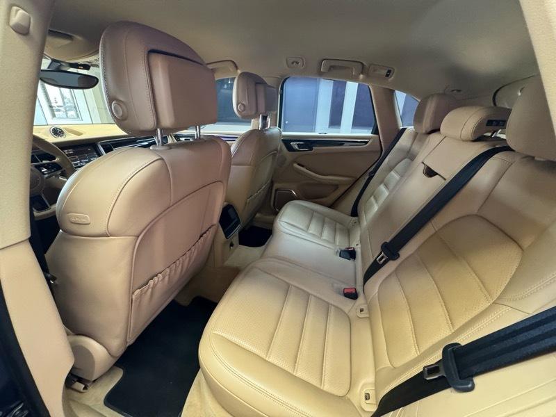 Porsche Macan S 2015