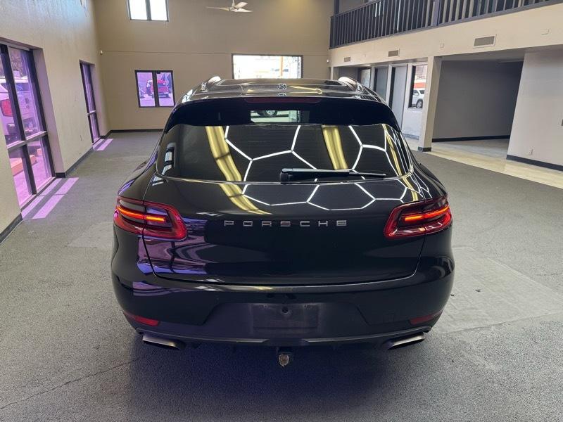 Porsche Macan AWD 4dr Turbo 2018