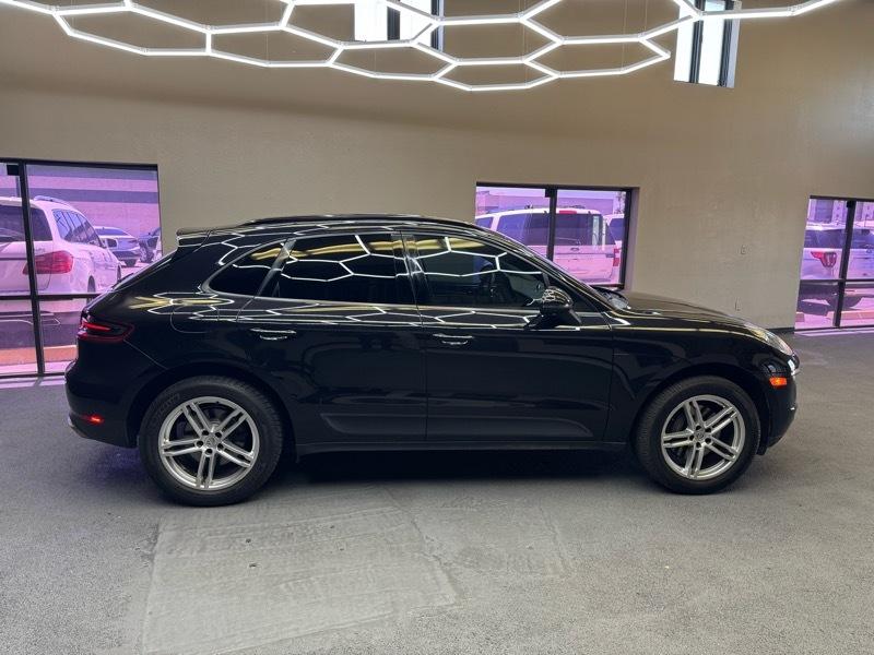 Porsche Macan AWD 4dr Turbo 2018