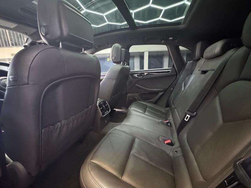 Porsche Macan AWD 4dr Turbo 2018