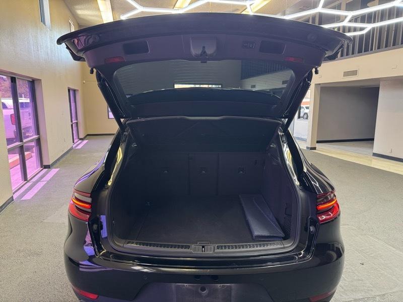 Porsche Macan AWD 4dr Turbo 2018