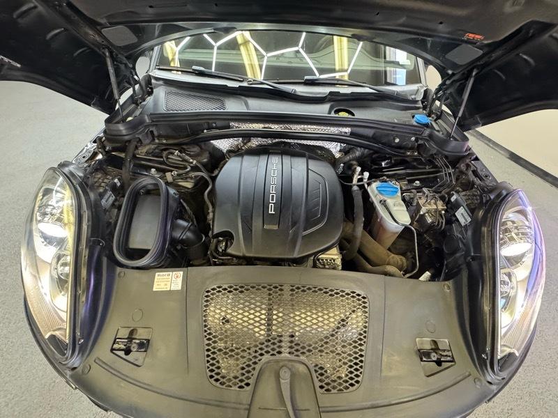 Porsche Macan AWD 4dr Turbo 2018