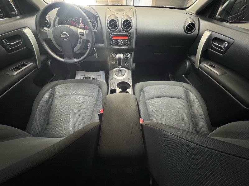 Nissan Rogue S 2WD 2013