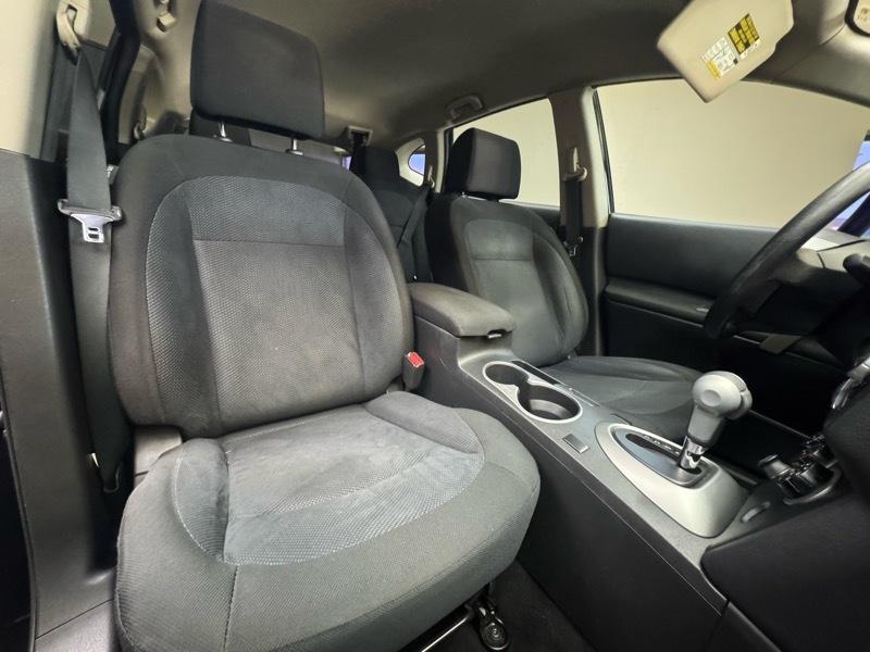 Nissan Rogue S 2WD 2013