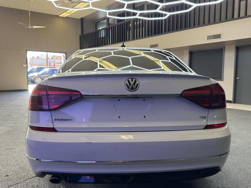 Volkswagen Passat R-Line 2017