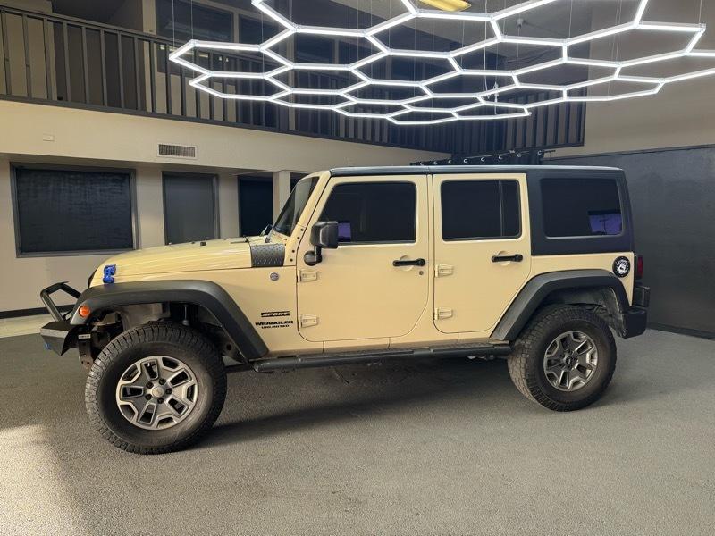 Jeep Wrangler Unlimited Sport 4WD 2011