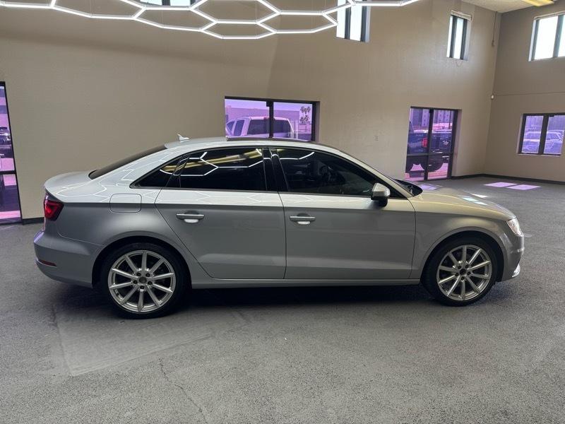 Audi A3 1.8T Premium FWD S tronic 2015