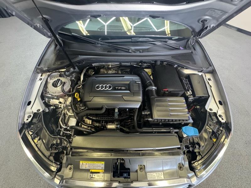 Audi A3 1.8T Premium FWD S tronic 2015