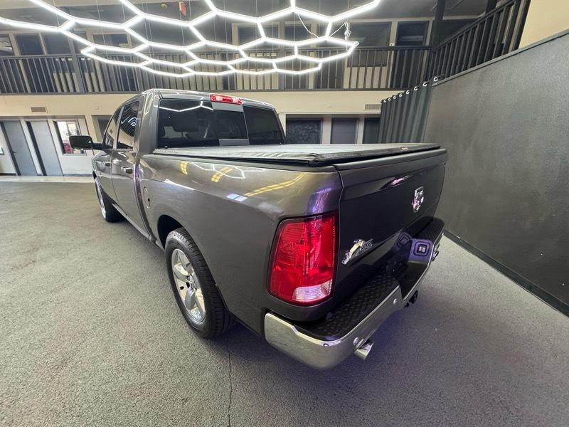 RAM 1500 Big Horn Crew Cab 2WD SWB 2017