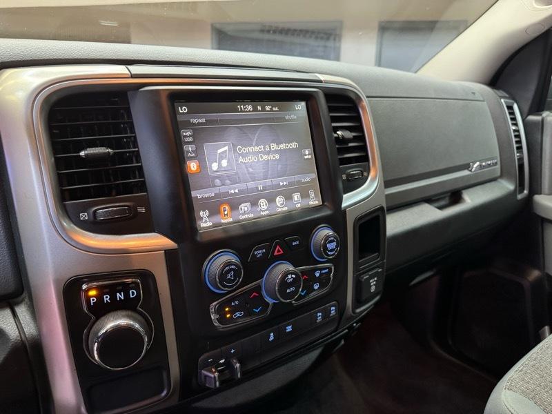 RAM 1500 Big Horn Crew Cab 2WD SWB 2017