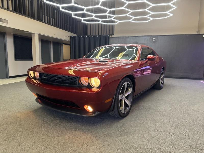 Dodge Challenger  2014