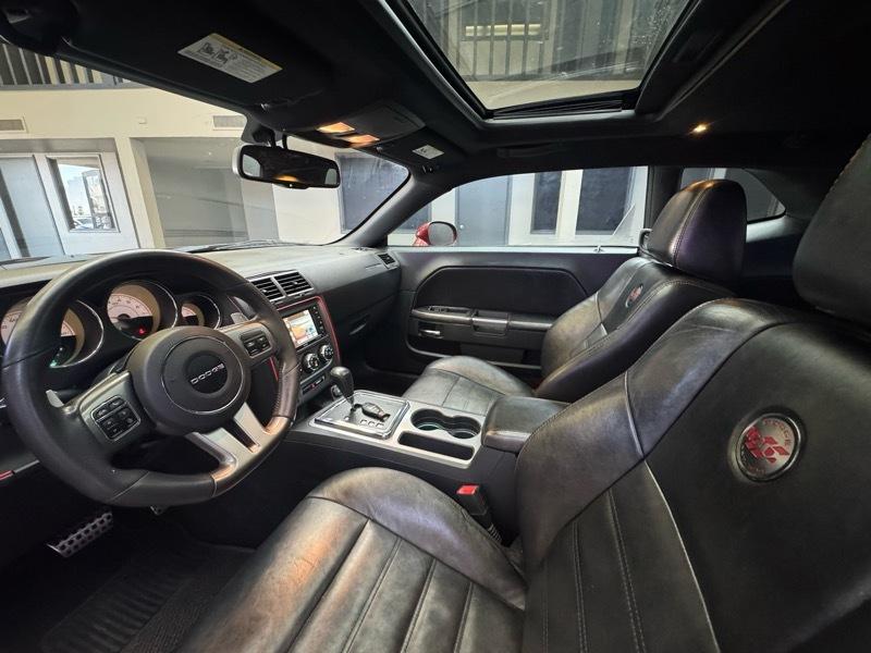 Dodge Challenger  2014