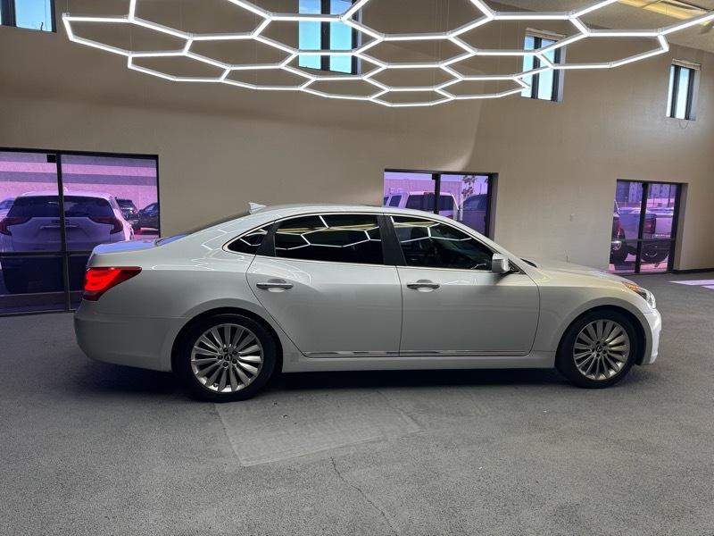 Hyundai Equus Signature 2015