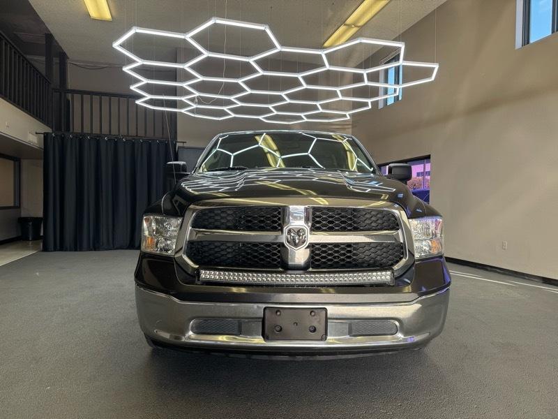 RAM 1500 SLT Quad Cab 2WD 2016