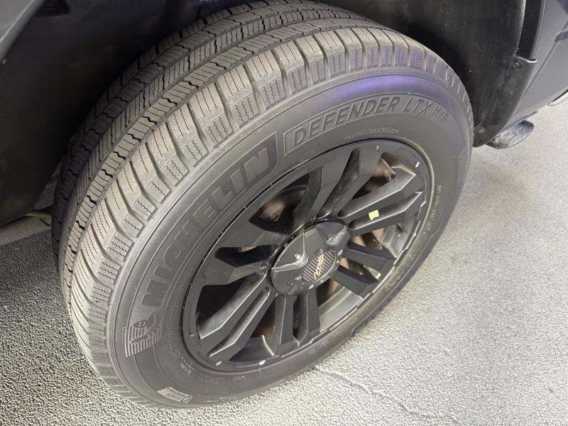 RAM 1500 SLT Quad Cab 2WD 2016