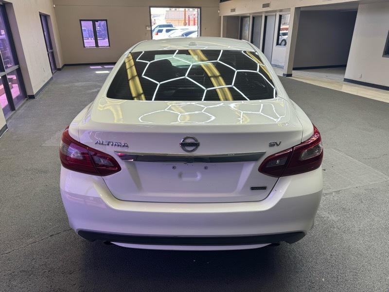 Nissan Altima 2.5 SV 2018