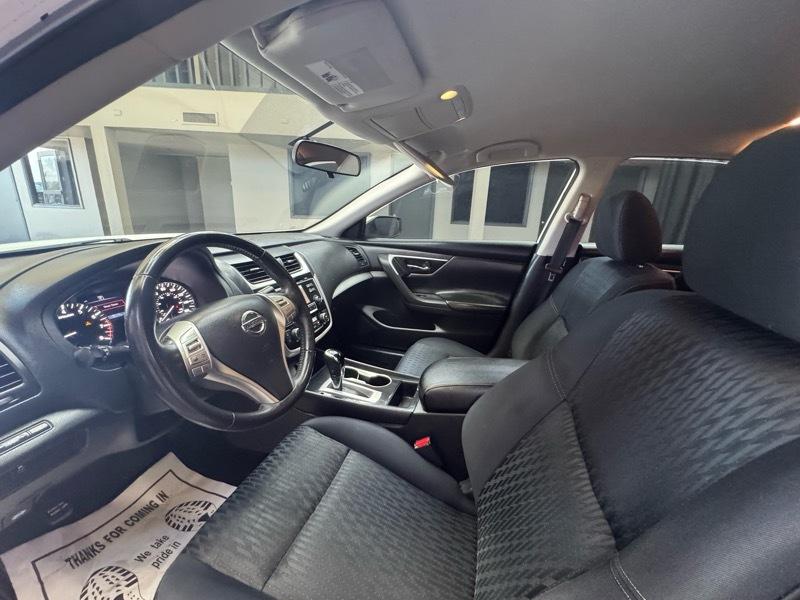 Nissan Altima 2.5 SV 2018