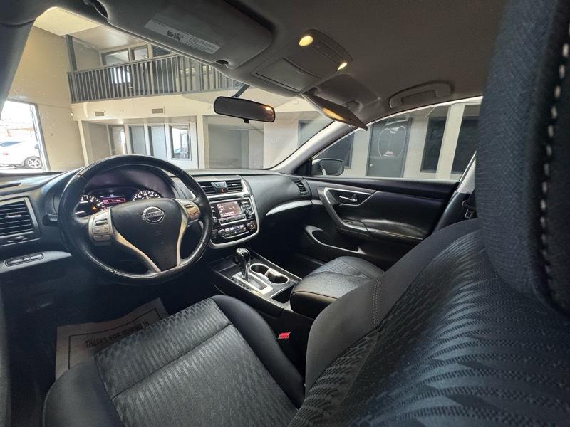 Nissan Altima 2.5 SV 2018