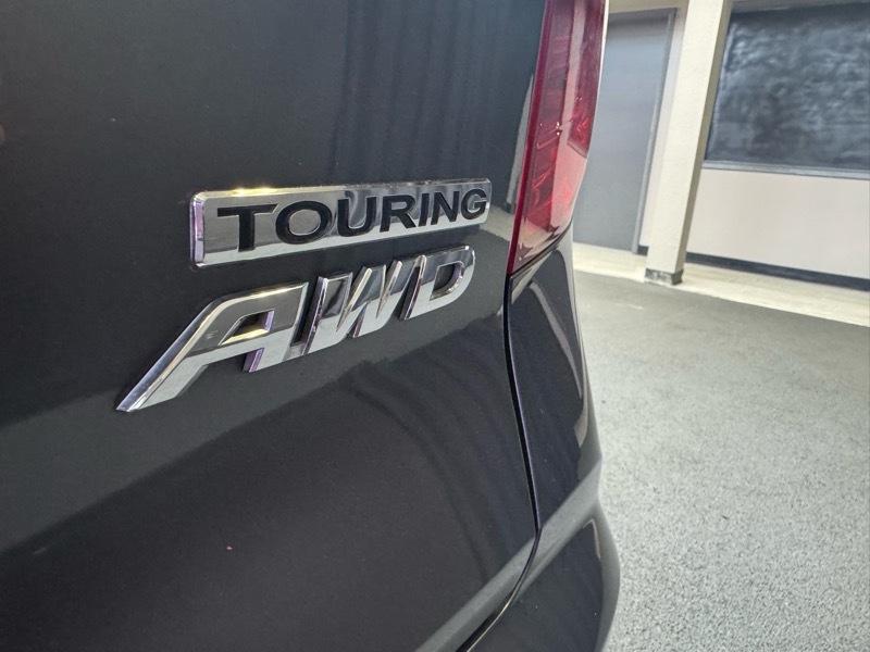 Honda Pilot Touring 4WD 2016