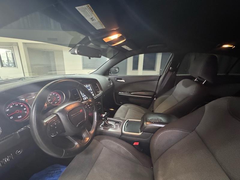 Dodge Charger SE 2015