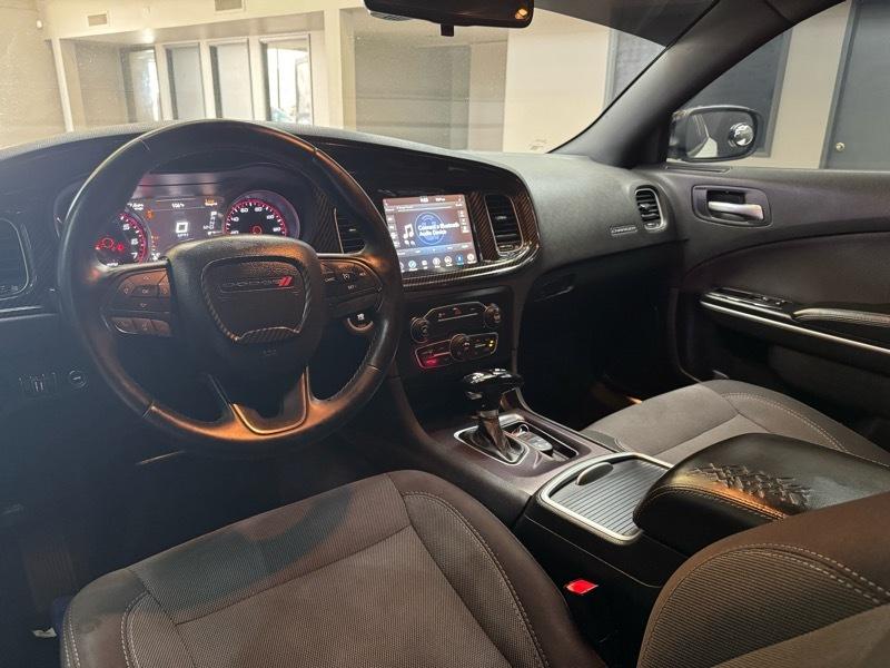 Dodge Charger SE 2015