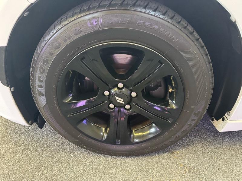 Dodge Charger SE 2015