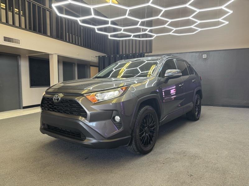 Toyota RAV4 XLE 2020