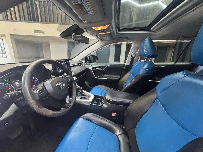 Toyota RAV4 XLE 2020