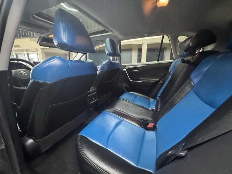 Toyota RAV4 XLE 2020
