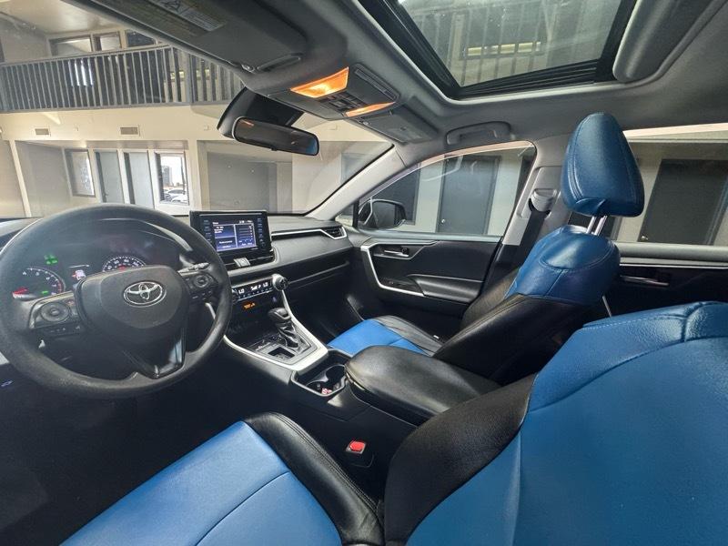 Toyota RAV4 XLE 2020