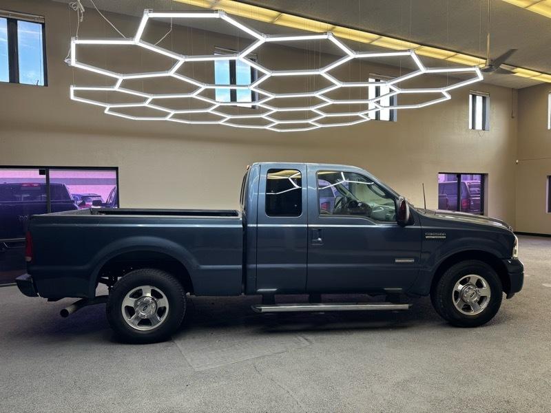 Ford F-250 SD XLT SuperCab Long Bed 2WD 2006