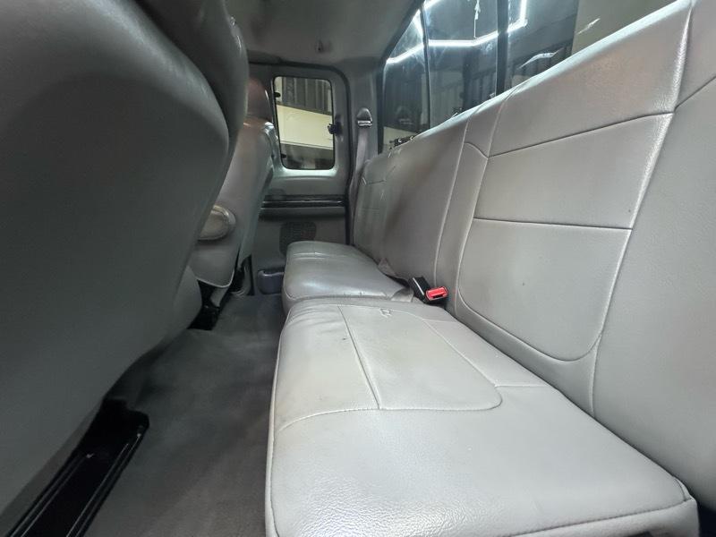 Ford F-250 SD XLT SuperCab Long Bed 2WD 2006