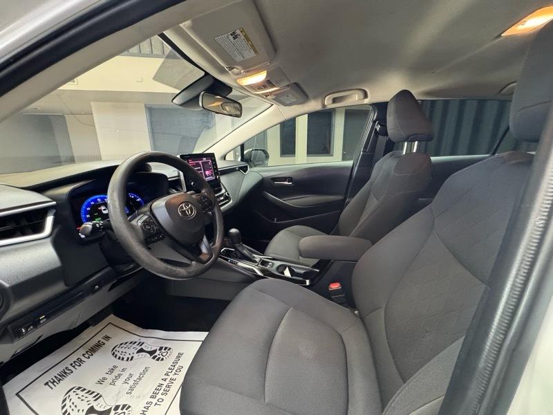 Toyota Corolla LE Hybrid 2020