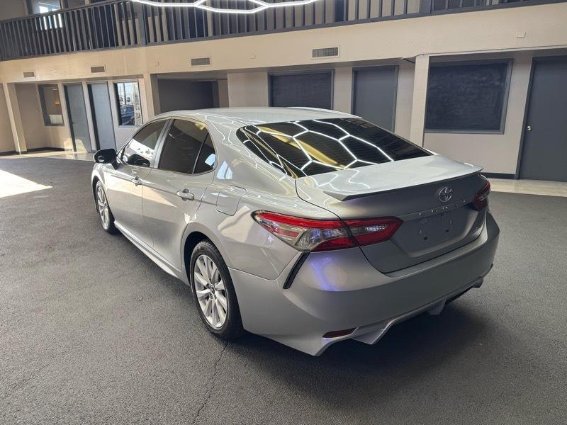 Toyota Camry SE 2018