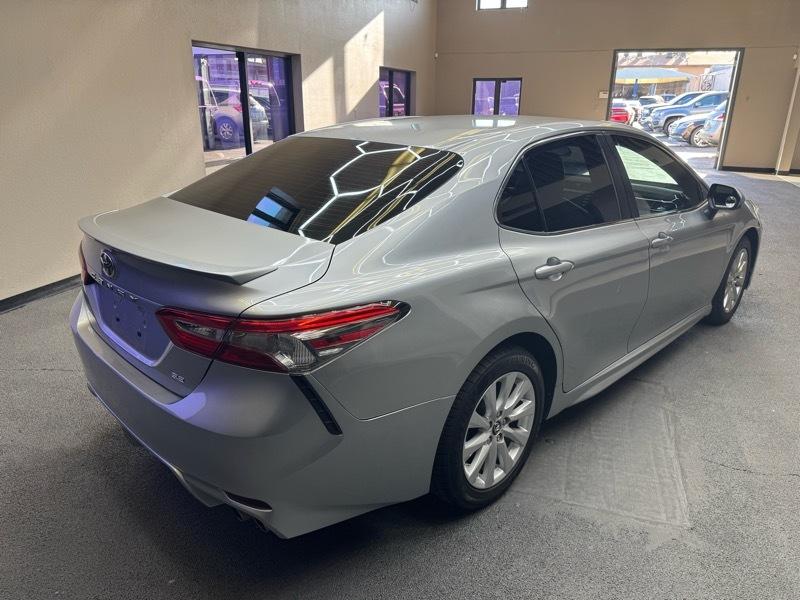 Toyota Camry SE 2018