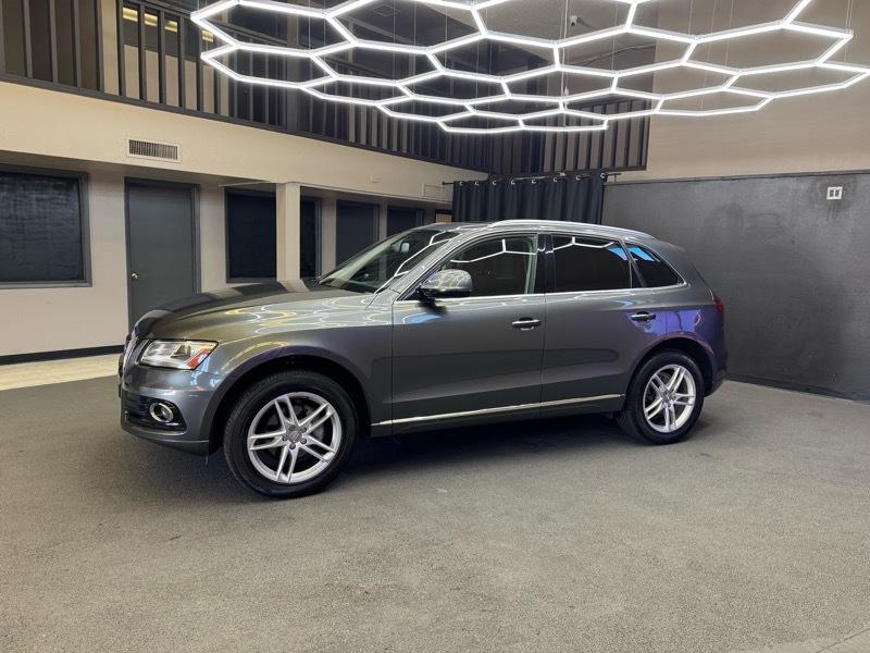 Audi Q5 2.0T Premium quattro 2017