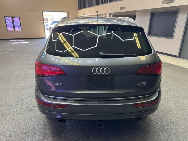 Audi Q5 2.0T Premium quattro 2017